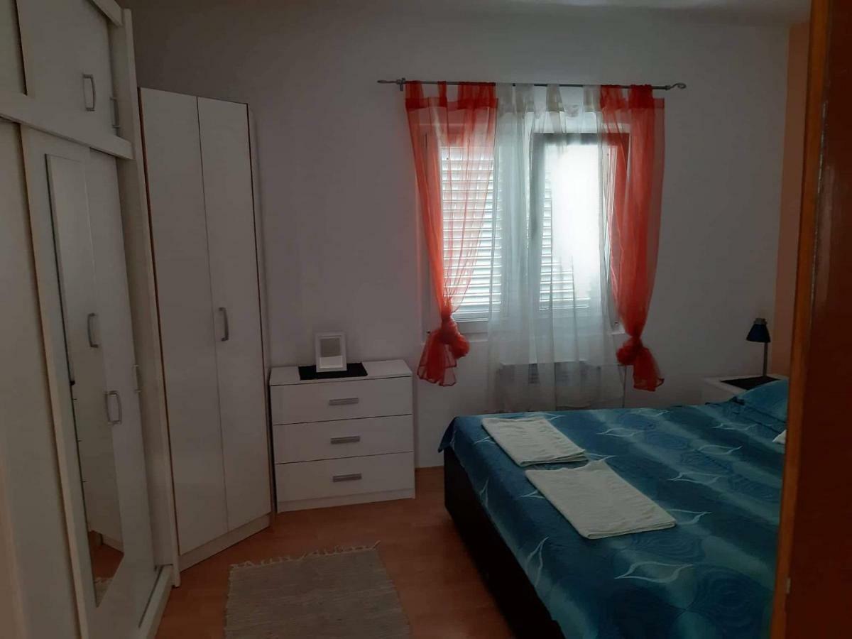 Apartman Lucija 特罗吉尔 外观 照片