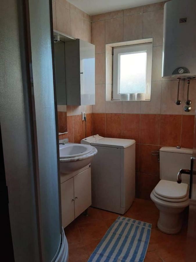 Apartman Lucija 特罗吉尔 外观 照片